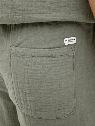 Regular Pantalon 'AIDEN PATRAS' JACK & JONES en vert