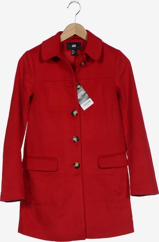 H&M Jacket & Coat in XS in Red: front