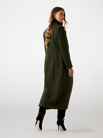 GUESS Mantel in Grün