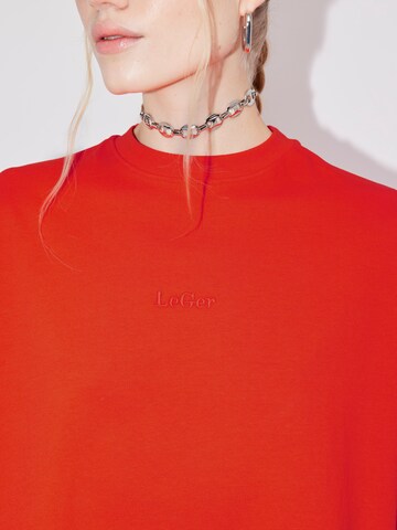 T-shirt 'Ellen' LeGer by Lena Gercke en rouge