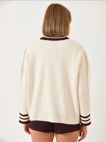 Bianco Lucci Knit Cardigan in Beige