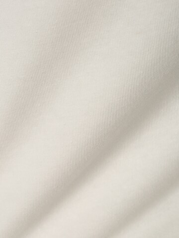 Marie Lund Shirt in Beige