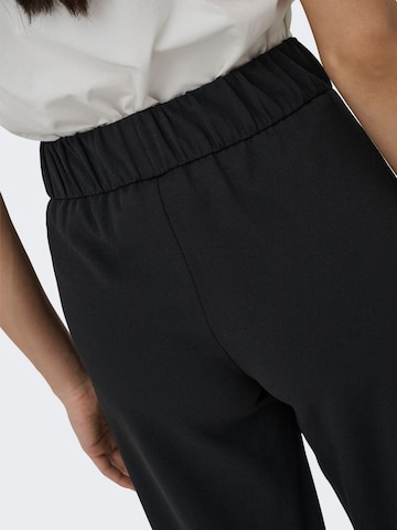 Effilé Pantalon à pince 'JDYGeggo' JDY en noir