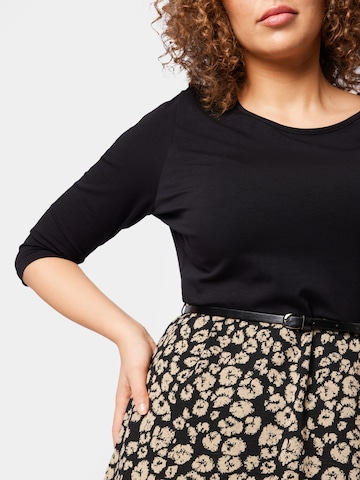 ABOUT YOU Curvy Jurk 'Giulia' in Zwart