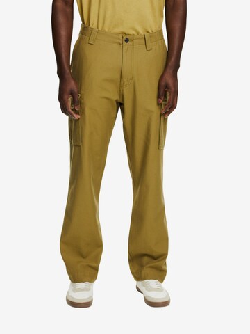 ESPRIT Regular Pants in Green: front