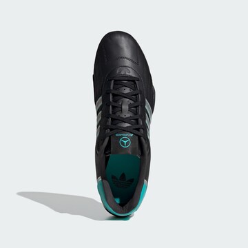 ADIDAS ORIGINALS - Sapatilhas baixas 'Adiracer Mercedes Amg Petronas F1 Team' em preto
