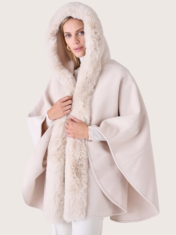 Camomilla Italia Sjaal in Beige