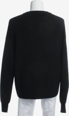 Windsor Sweater & Cardigan in L in Black