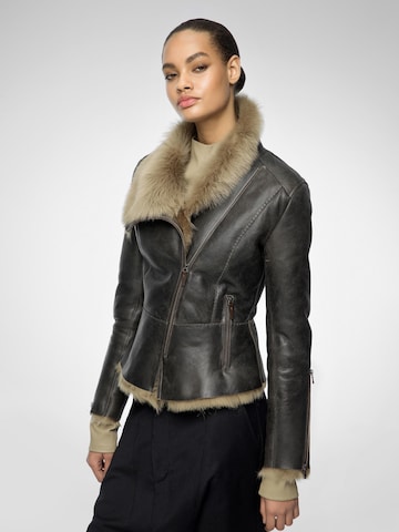 V S P Winterjacke 'Renata' in Braun