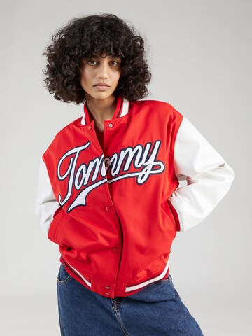 Tommy Jeans Zip-Up Hoodie in Red: front