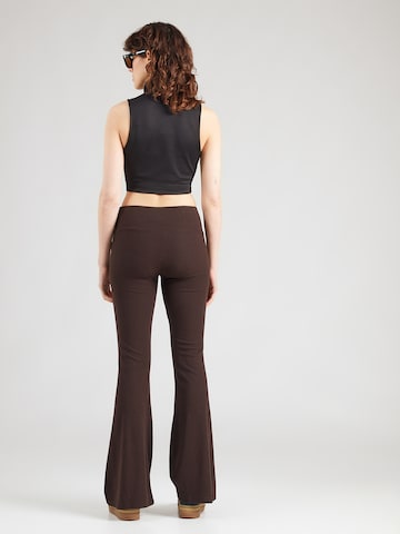 ADIDAS ORIGINALS Flared Leggings 'Essentials' - barna