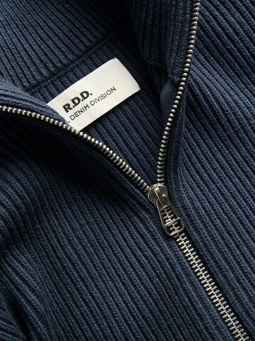R.D.D. ROYAL DENIM DIVISION Πλεκτή ζακέτα 'RDDWALT' σε μπλε