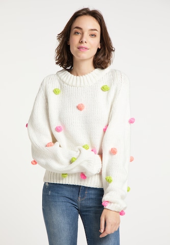 MYMO Oversized Sweater in White: front