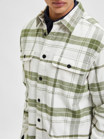 SELECTED HOMME - Regular Fit Camisa 'PATRICE' em verde