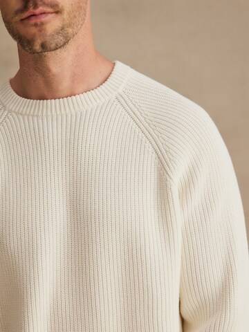 DAN FOX APPAREL Sweater 'Markus' in White