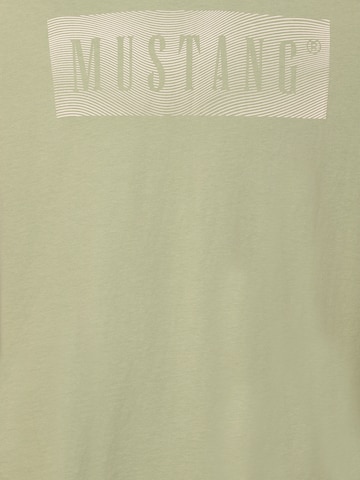 MUSTANG T-Shirt ' Austin ' in Grün