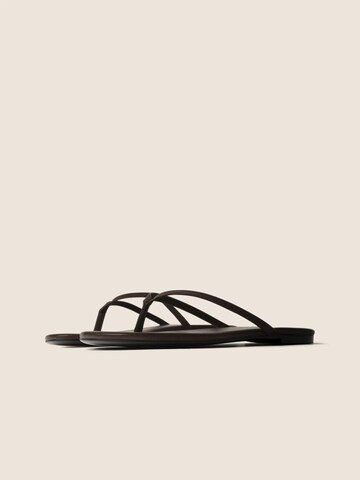 Séparateur d'orteils 'WRITTEN IN THE SAND' L37 HANDMADE SHOES en marron