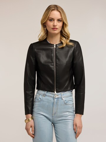 MOTIVI Between-Season Jacket in Black: front