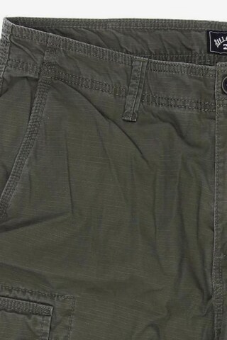 BILLABONG Shorts in 32 in Green