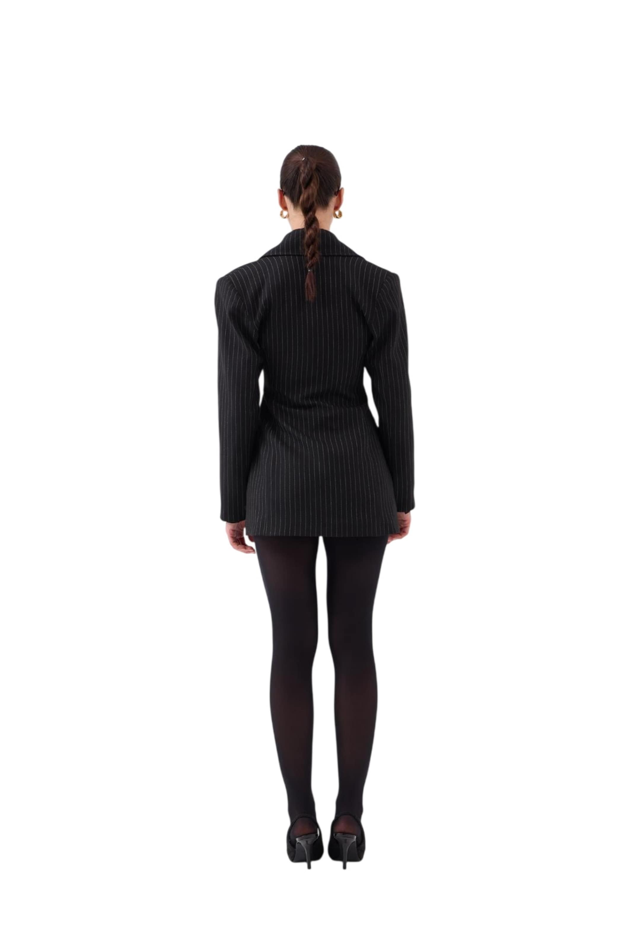 HOLLY LOLLY Blazer in Black