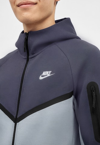Giacca di felpa 'Tech Fleece' di Nike Sportswear in grigio