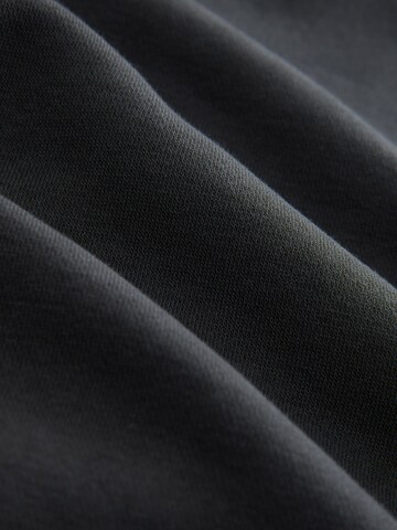 Next Суичър в сиво