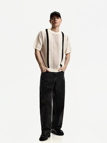Bershka Shirt in Beige