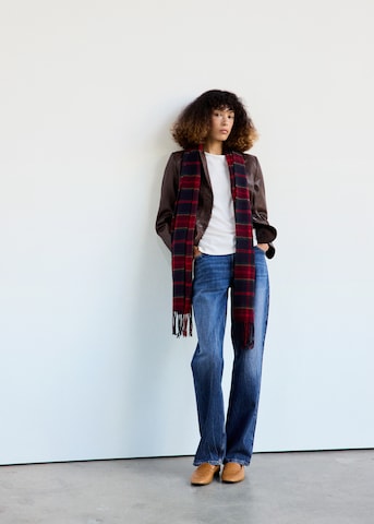 MANGO Scarf 'SAUCHIE' in Red: front