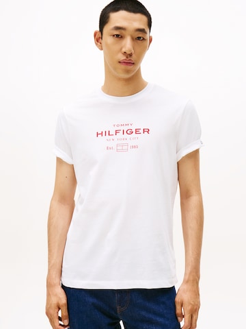 Tricou de la TOMMY HILFIGER pe alb: față