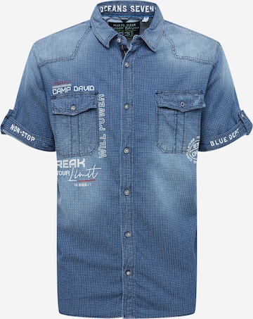 CAMP DAVID Button Up Shirt in Blue: front