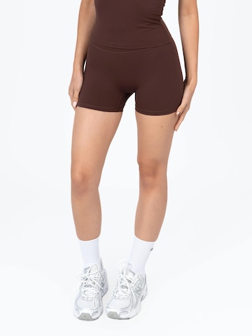 dayr Skinny Leggings 'Essential Shorts' in Brown: front