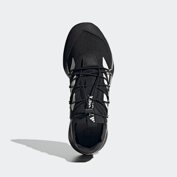 Chaussure basse 'Voyager 21' ADIDAS TERREX en noir