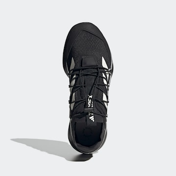 ADIDAS TERREX - Sapato baixo 'Voyager 21' em preto