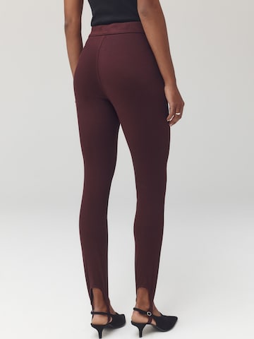 Next - Skinny Jeggings em vermelho