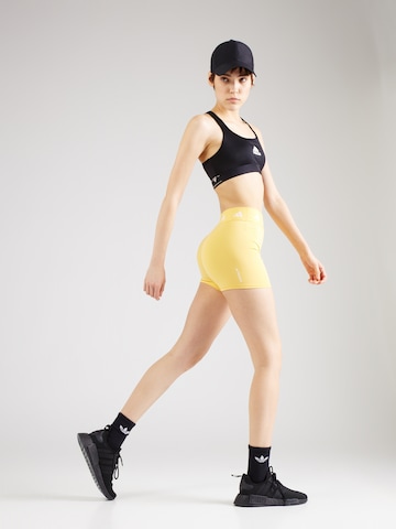 ADIDAS PERFORMANCE - Skinny Pantalón deportivo en amarillo