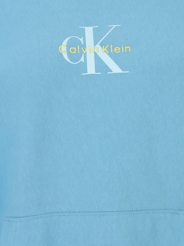 Calvin Klein Jeans Sweatshirt i blå