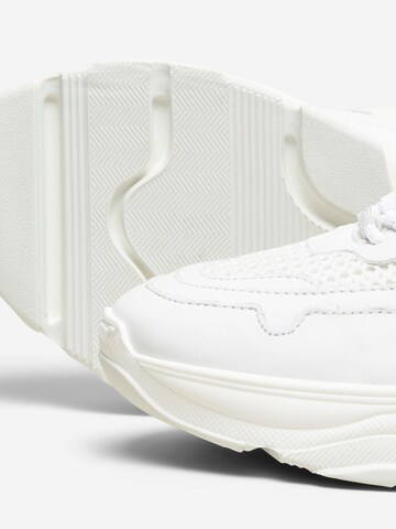 SELECTED FEMME Platform trainers 'Gavina' in White