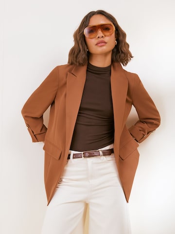 Friends Like These Blazer in Braun: Vorderseite