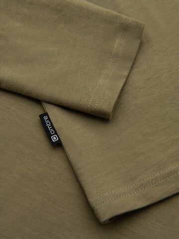 T-Shirt 'OM-LSPT-0131' Ombre en vert