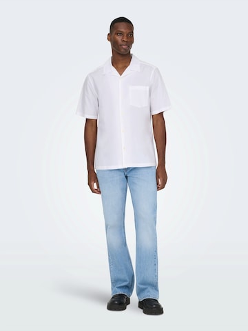 Coupe regular Chemise Only & Sons en blanc