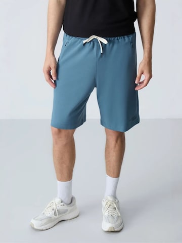 Pantaloni di Tommy Life in blu: frontale