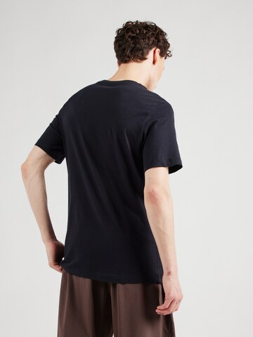 Nike Sportswear Shirt in Zwart