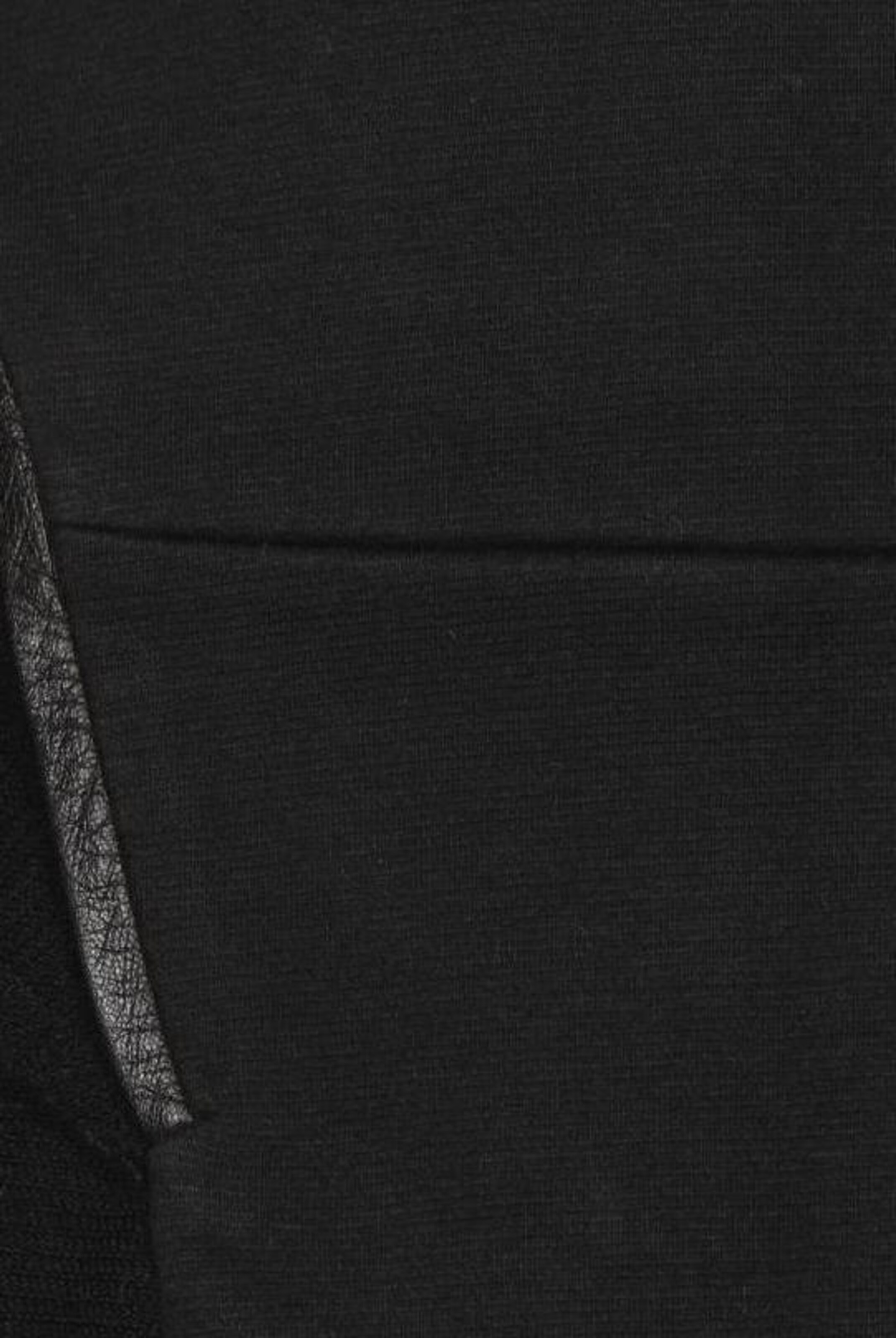 Sandro Rock S in Schwarz