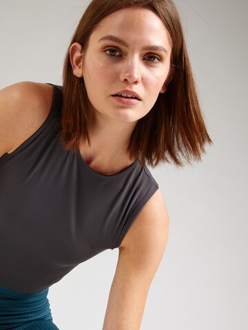 Hunkemöller Sportovní top – černá