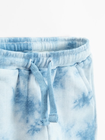 Cool Club Tapered Pants in Blue