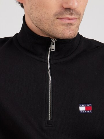 Tommy Jeans Sweatshirt in Black