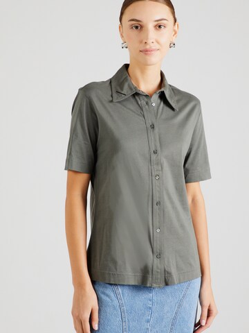 Banana Republic Blouse in Green: front