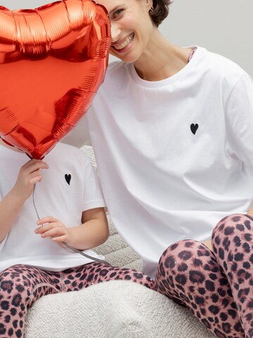 Hey Honey Oversized Shirt 'Hearts' in White