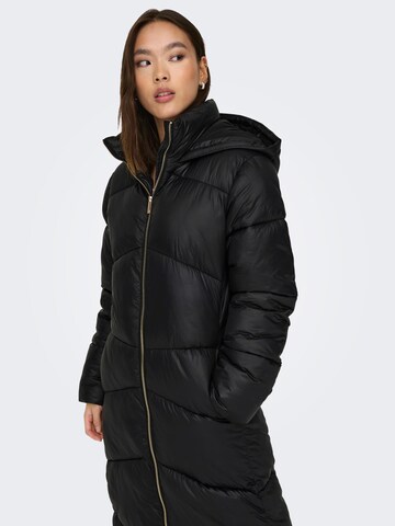 Manteau mi-saison 'Hella' ONLY en noir