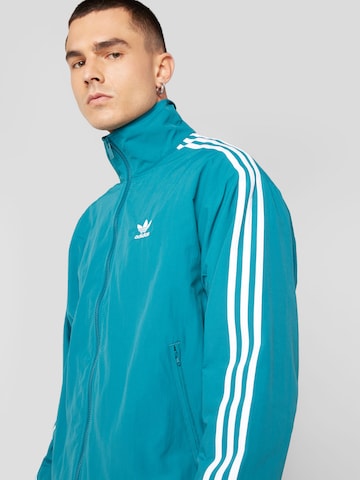 ADIDAS ORIGINALS Tussenjas 'Adicolor Firebird' in Groen